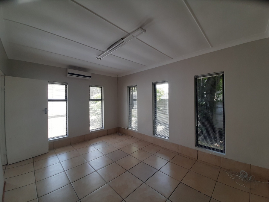 To Let 0 Bedroom Property for Rent in Berea Eastern Cape